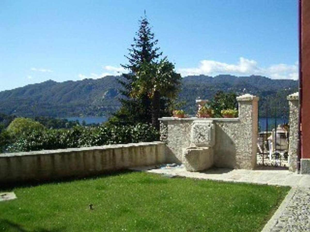 Domus Cusiana Complesso Vista Lago E Piscina Miasino ภายนอก รูปภาพ